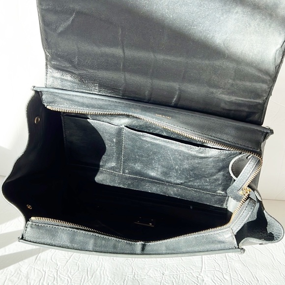 Celine Trapeze Bag - Picture 10 of 16